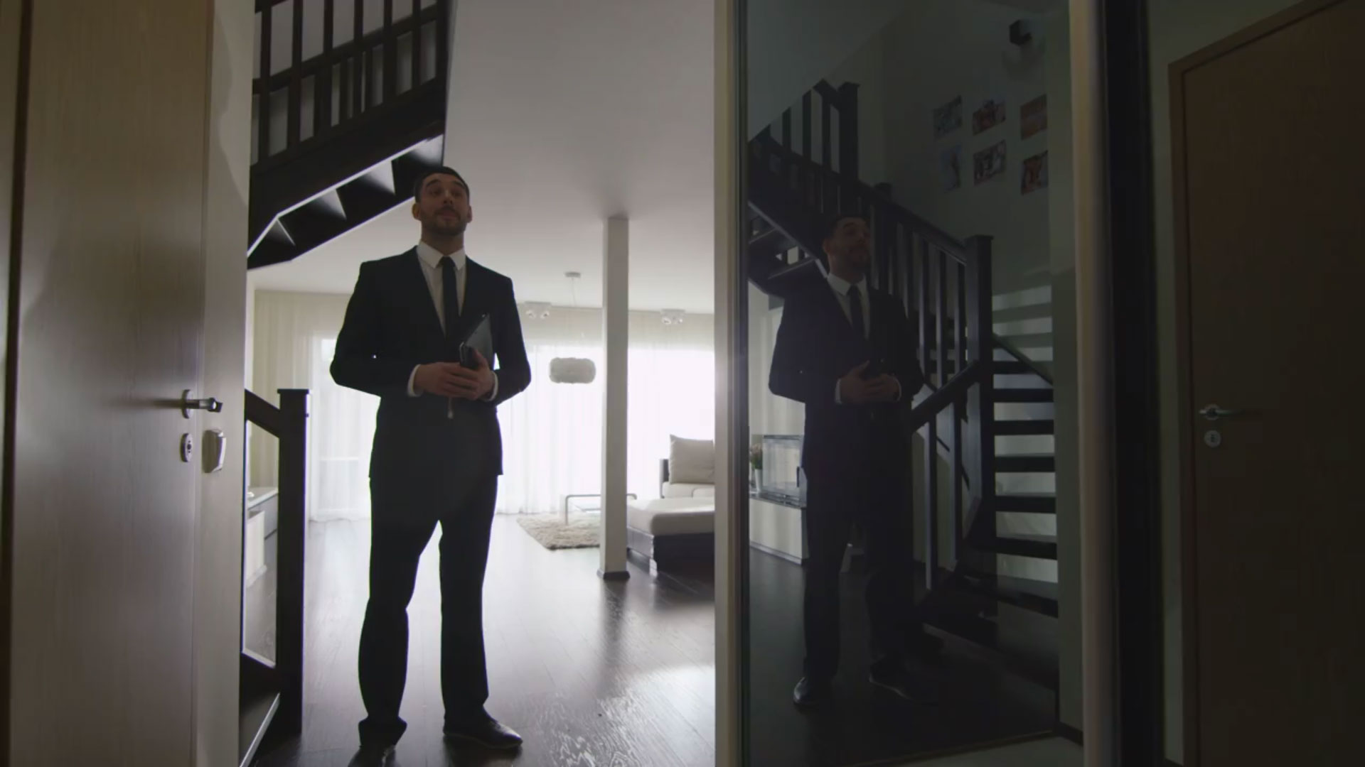 agent video new img